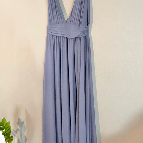 Beautiful Lulu’s lavender maxi dress with deep V and slit. Worn once. - Picture 2 of 4